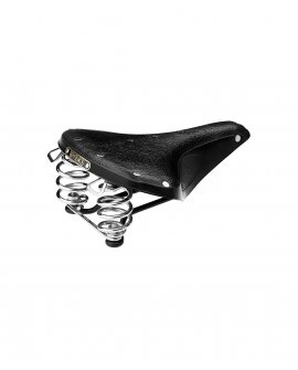 Brooks B67 Short